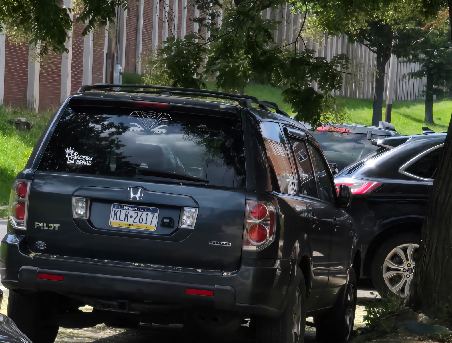 Photographic documentation of the work as submitted to the city's 311 record.