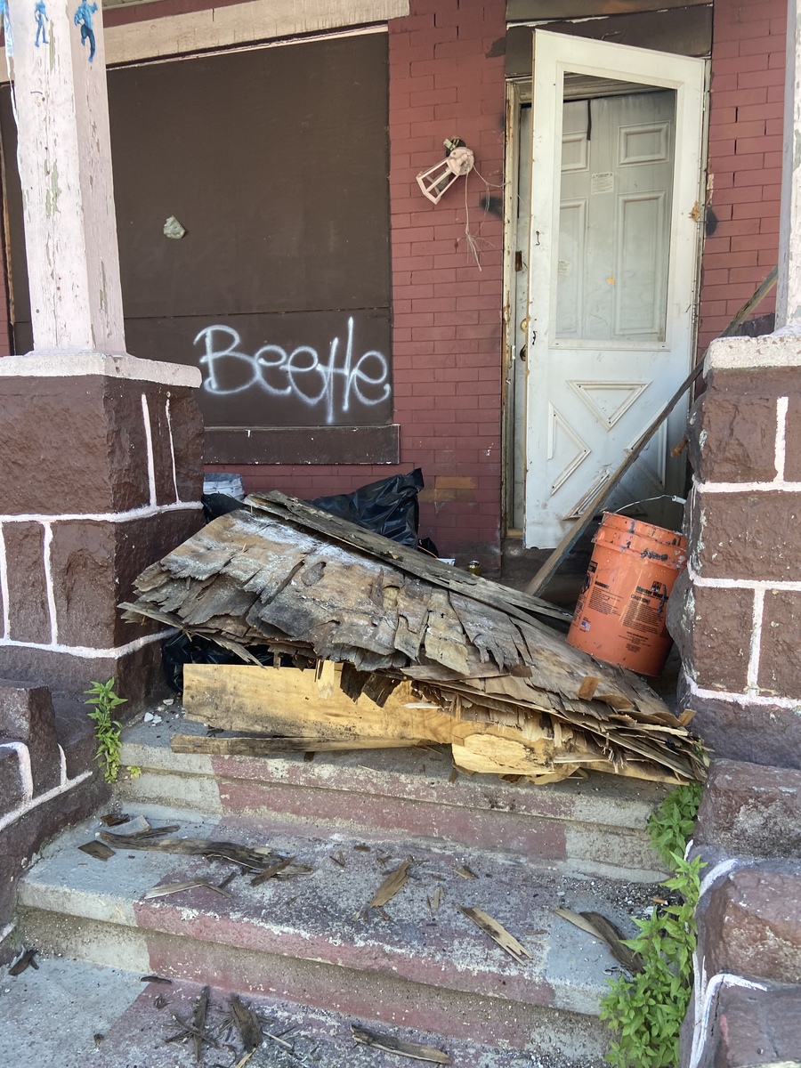 Photographic documentation of the work as submitted to the city's 311 record.