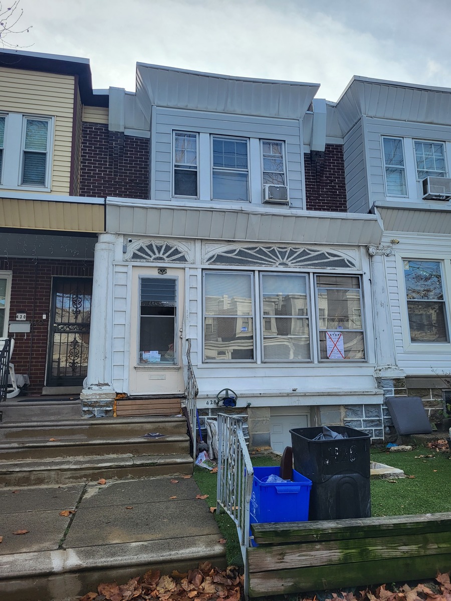 Photographic documentation of the work as submitted to the city's 311 record.