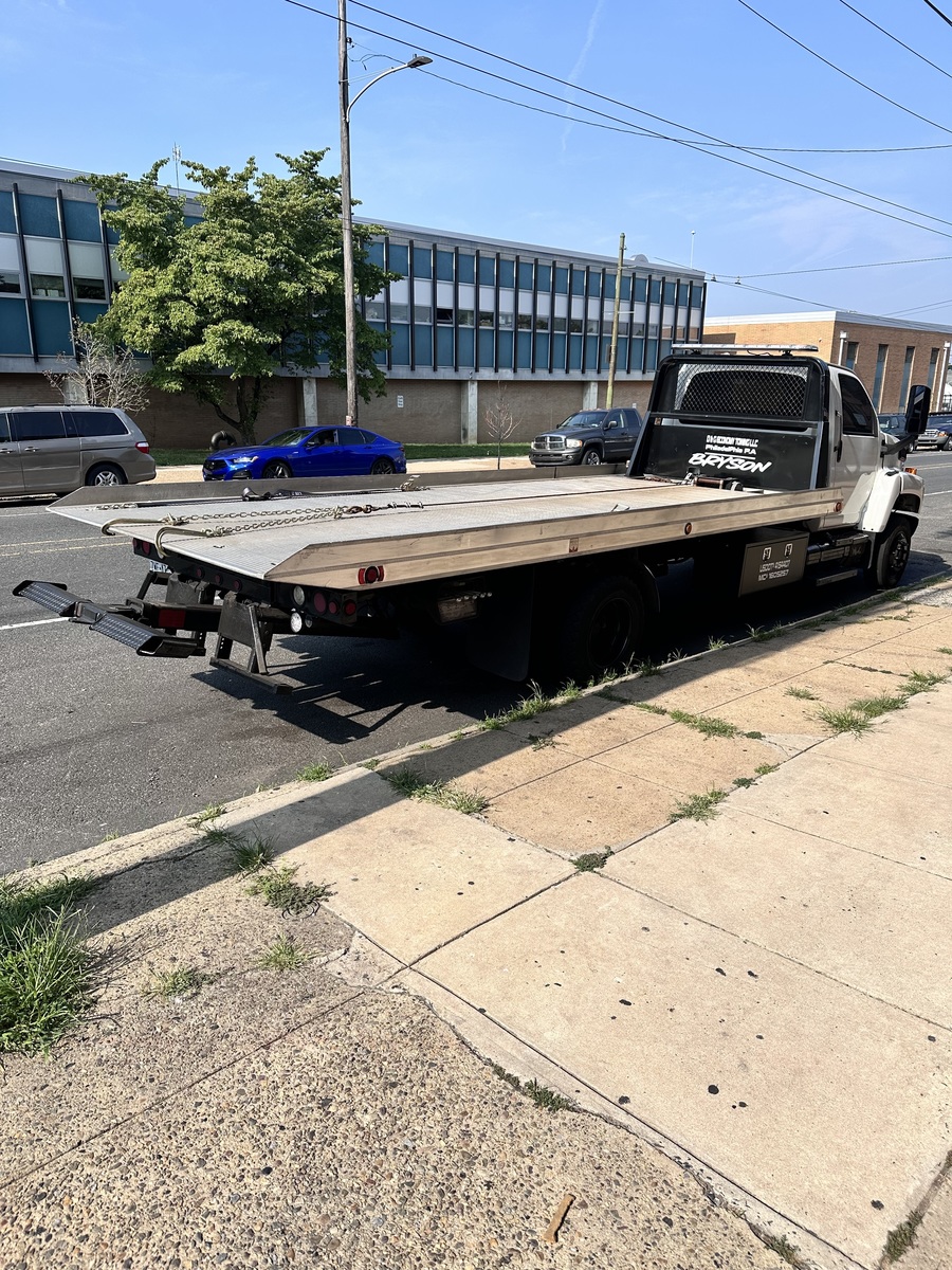 Photographic documentation of the work as submitted to the city's 311 record.
