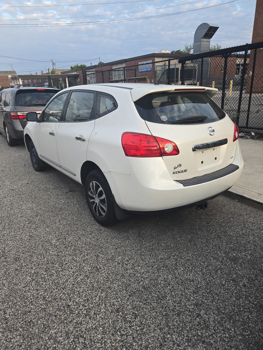 Photographic documentation of the work as submitted to the city's 311 record.