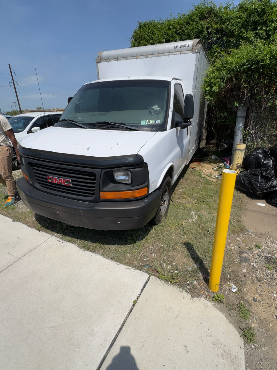 Photographic documentation of the work as submitted to the city's 311 record.