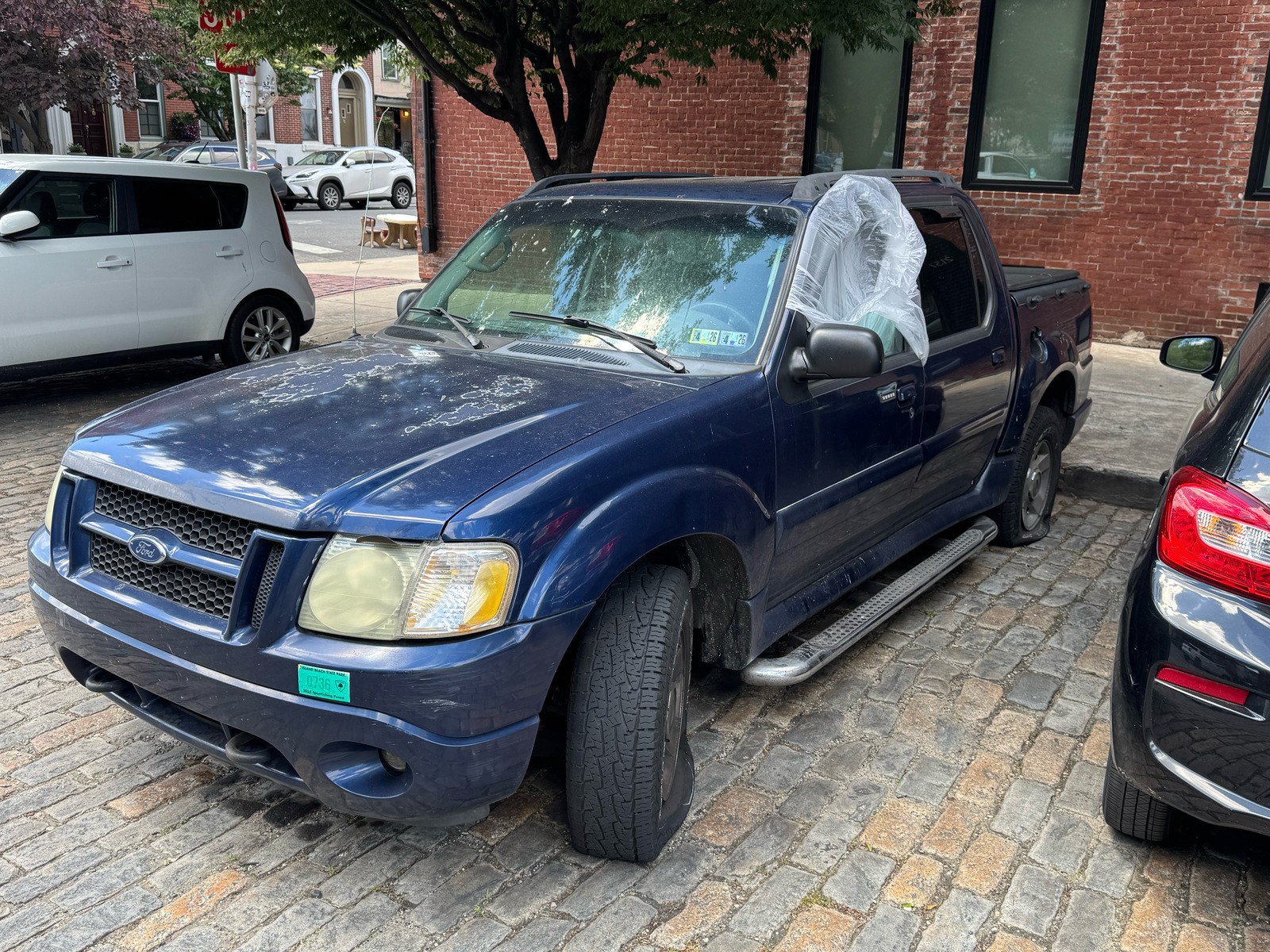 Photographic documentation of the work as submitted to the city's 311 record.
