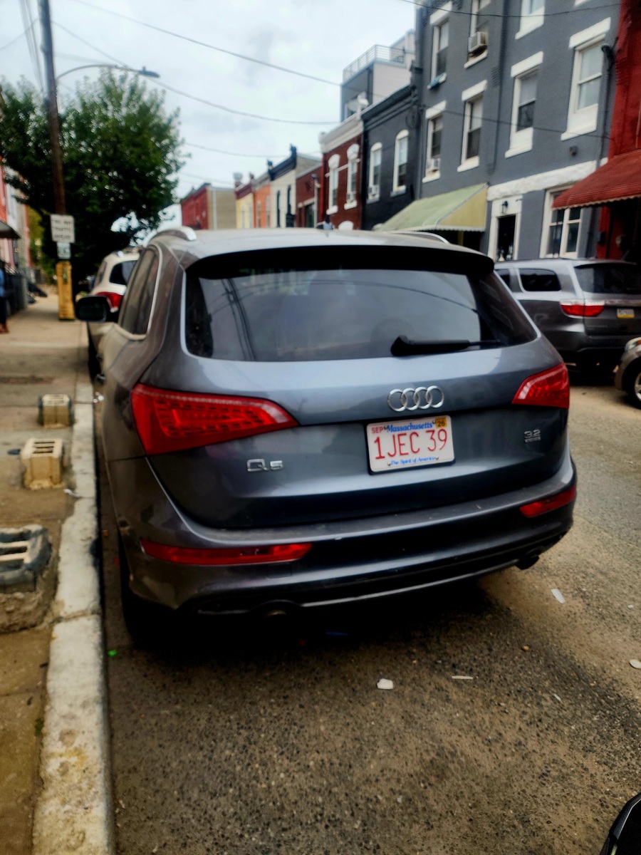 Photographic documentation of the work as submitted to the city's 311 record.
