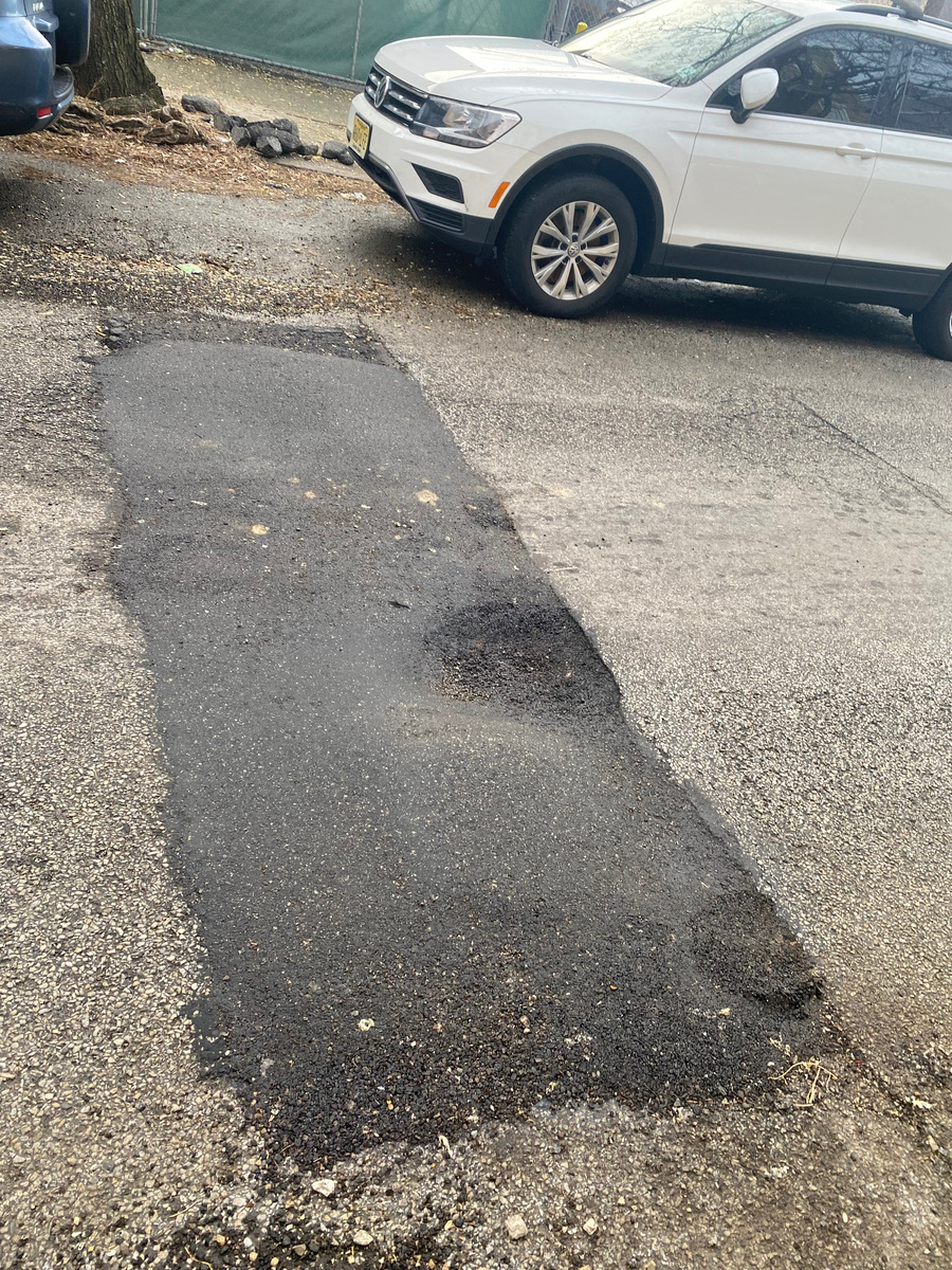 Photographic documentation of the work as submitted to the city's 311 record.