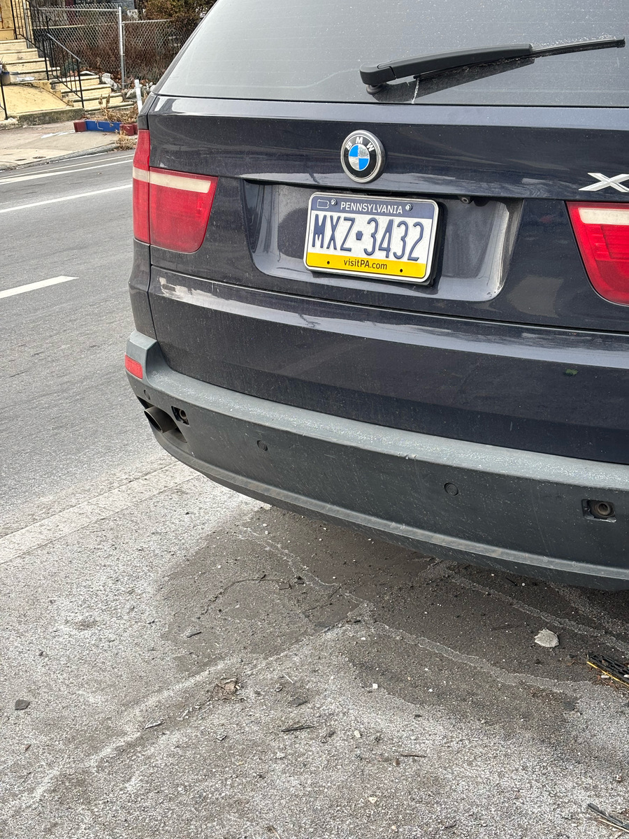 Photographic documentation of the work as submitted to the city's 311 record.