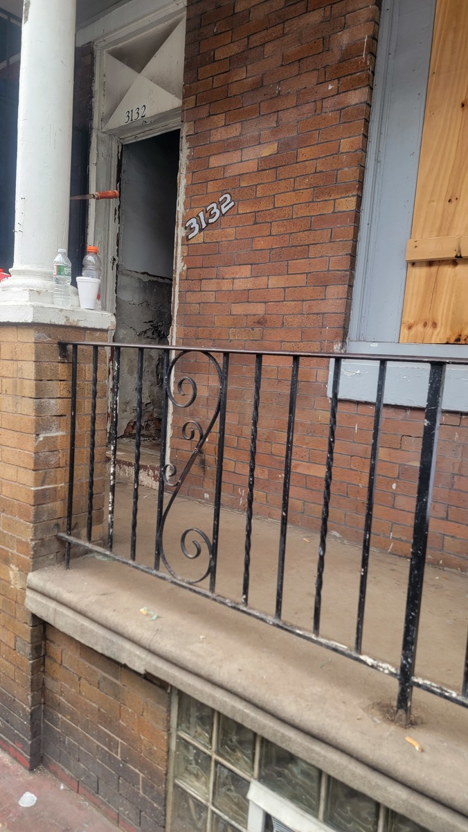 Photographic documentation of the work as submitted to the city's 311 record.