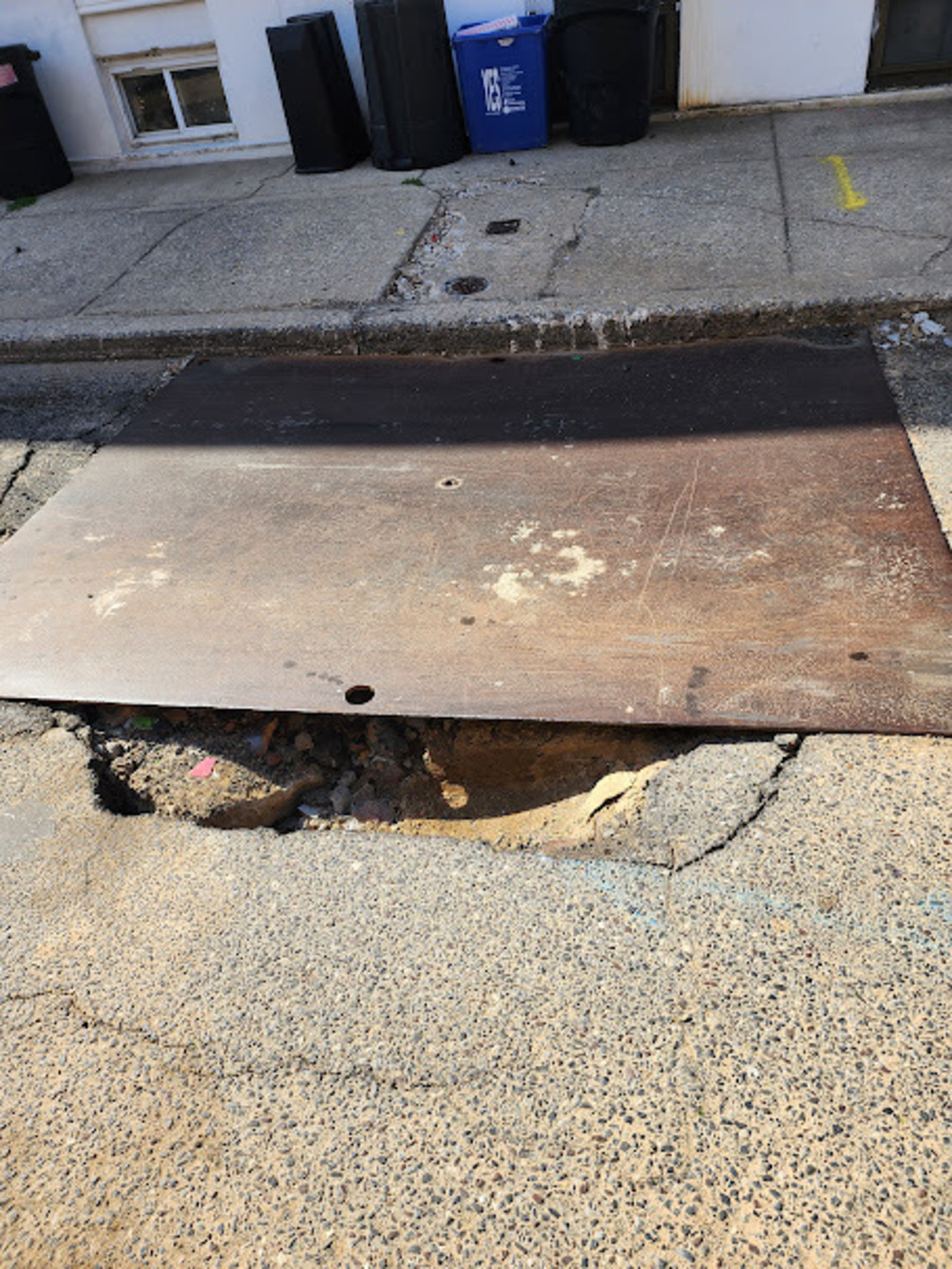 Photographic documentation of the work as submitted to the city's 311 record.