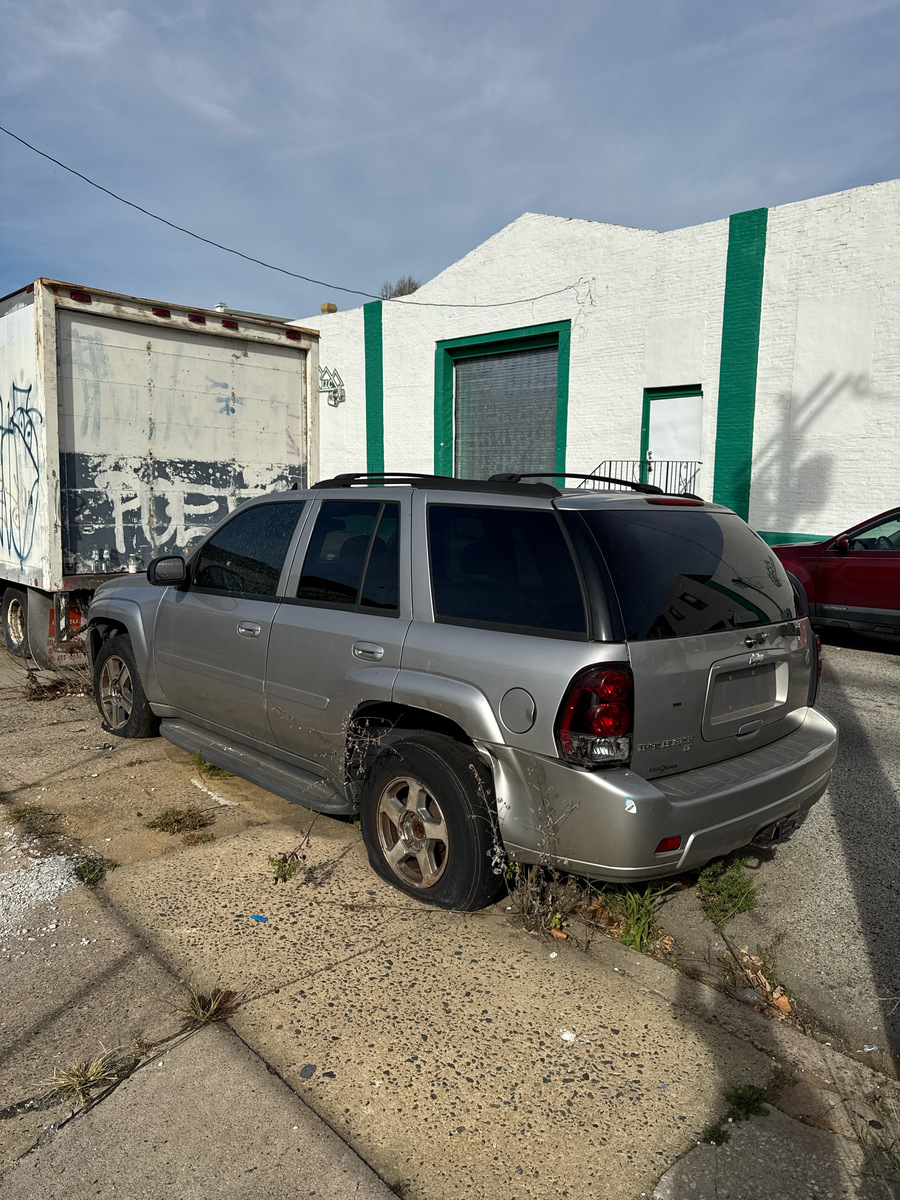 Photographic documentation of the work as submitted to the city's 311 record.