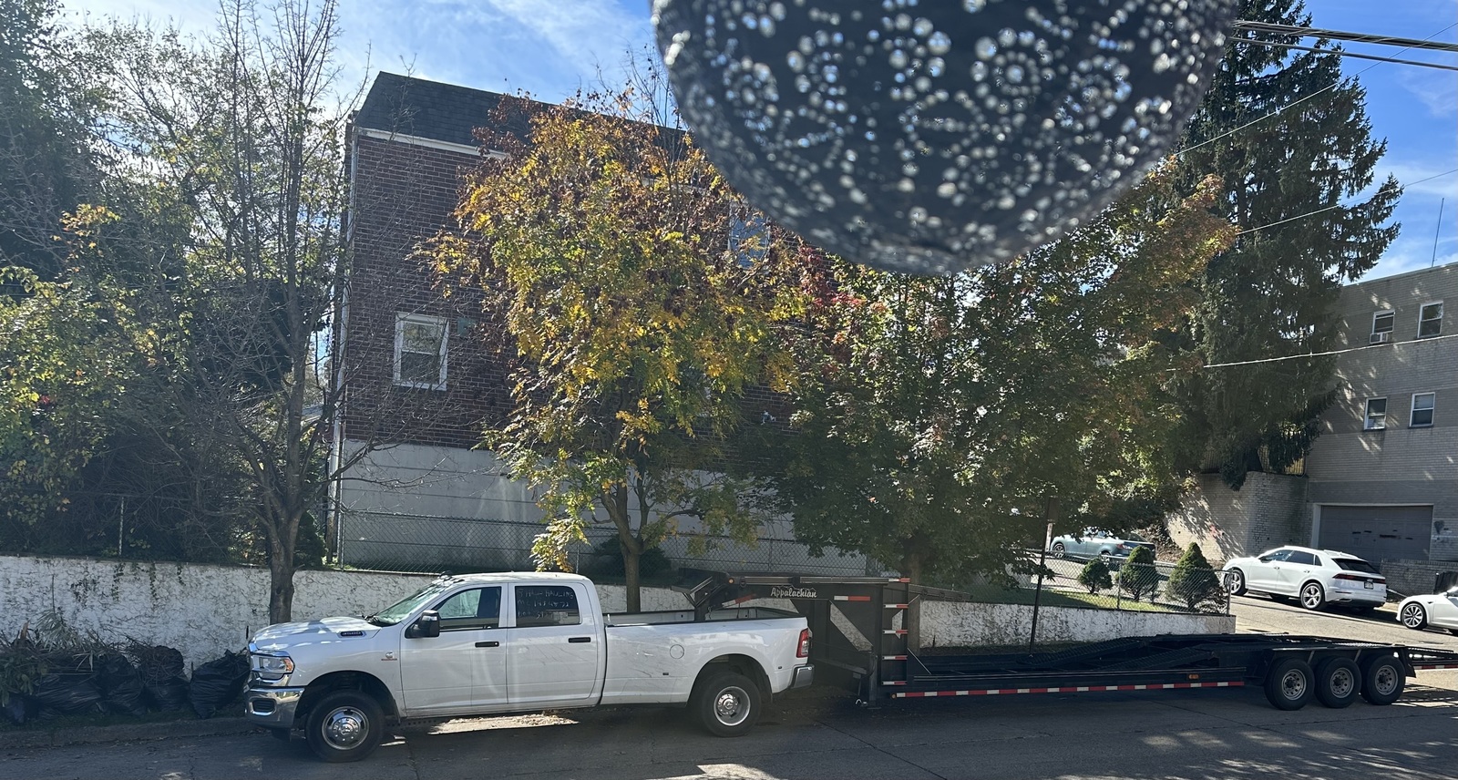 Photographic documentation of the work as submitted to the city's 311 record.