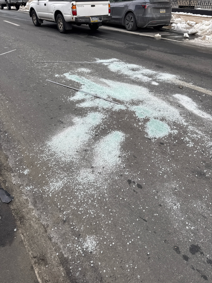 Photographic documentation of the work as submitted to the city's 311 record.
