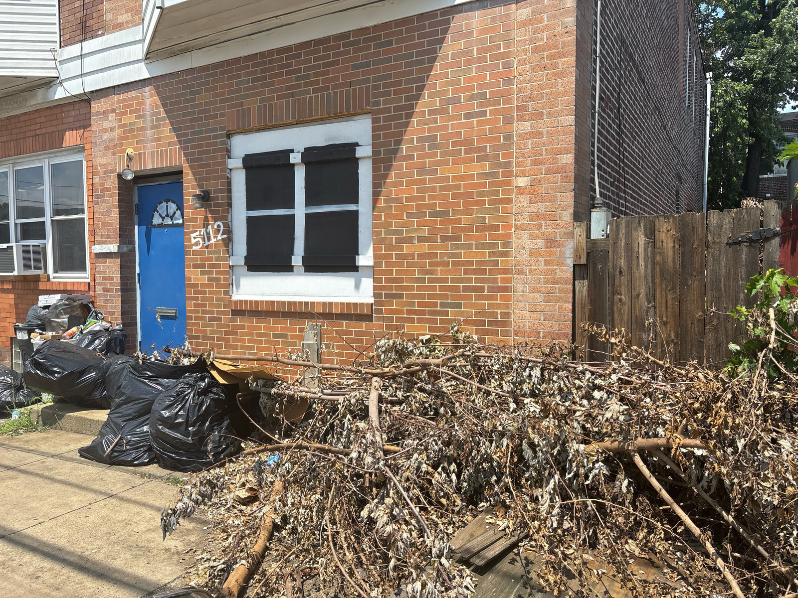 Photographic documentation of the work as submitted to the city's 311 record.