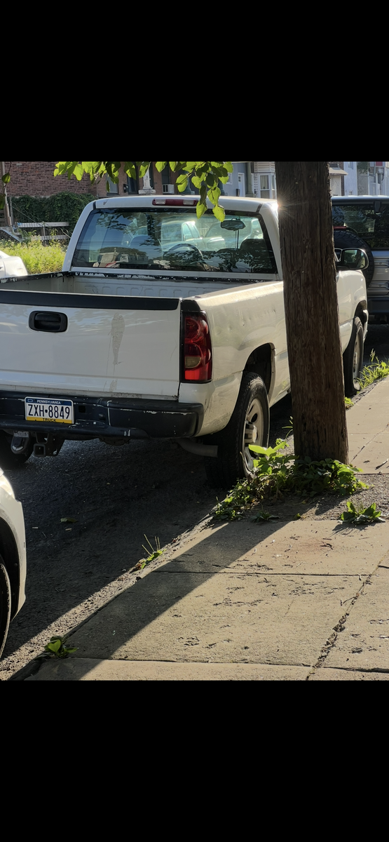 Photographic documentation of the work as submitted to the city's 311 record.