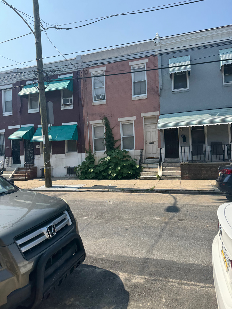 Photographic documentation of the work as submitted to the city's 311 record.