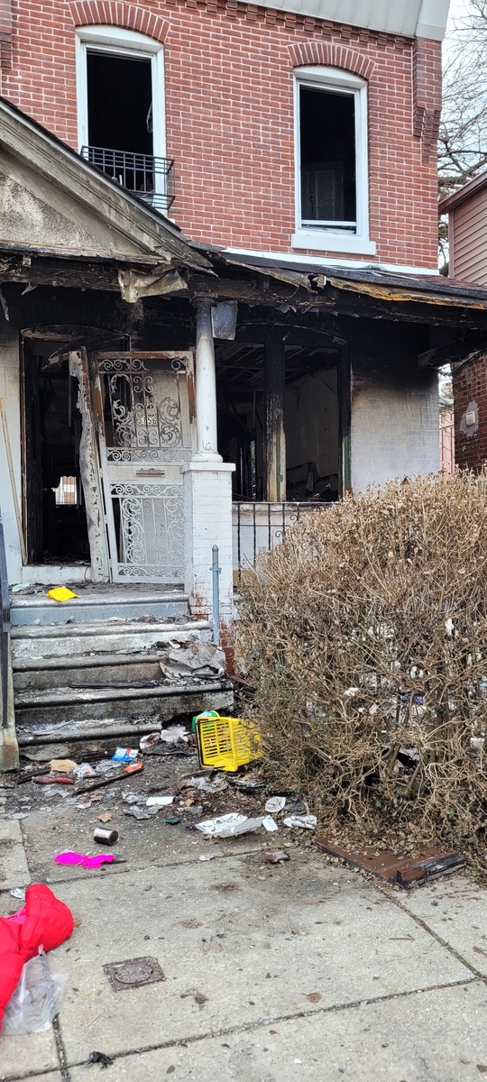 Photographic documentation of the work as submitted to the city's 311 record.