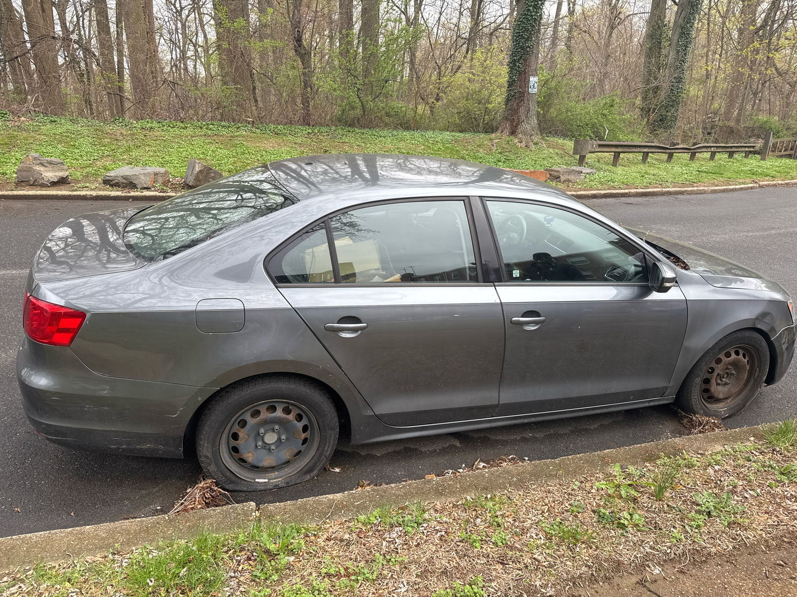 Photographic documentation of the work as submitted to the city's 311 record.