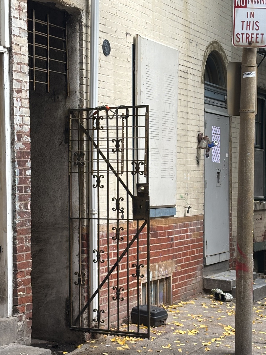 Photographic documentation of the work as submitted to the city's 311 record.