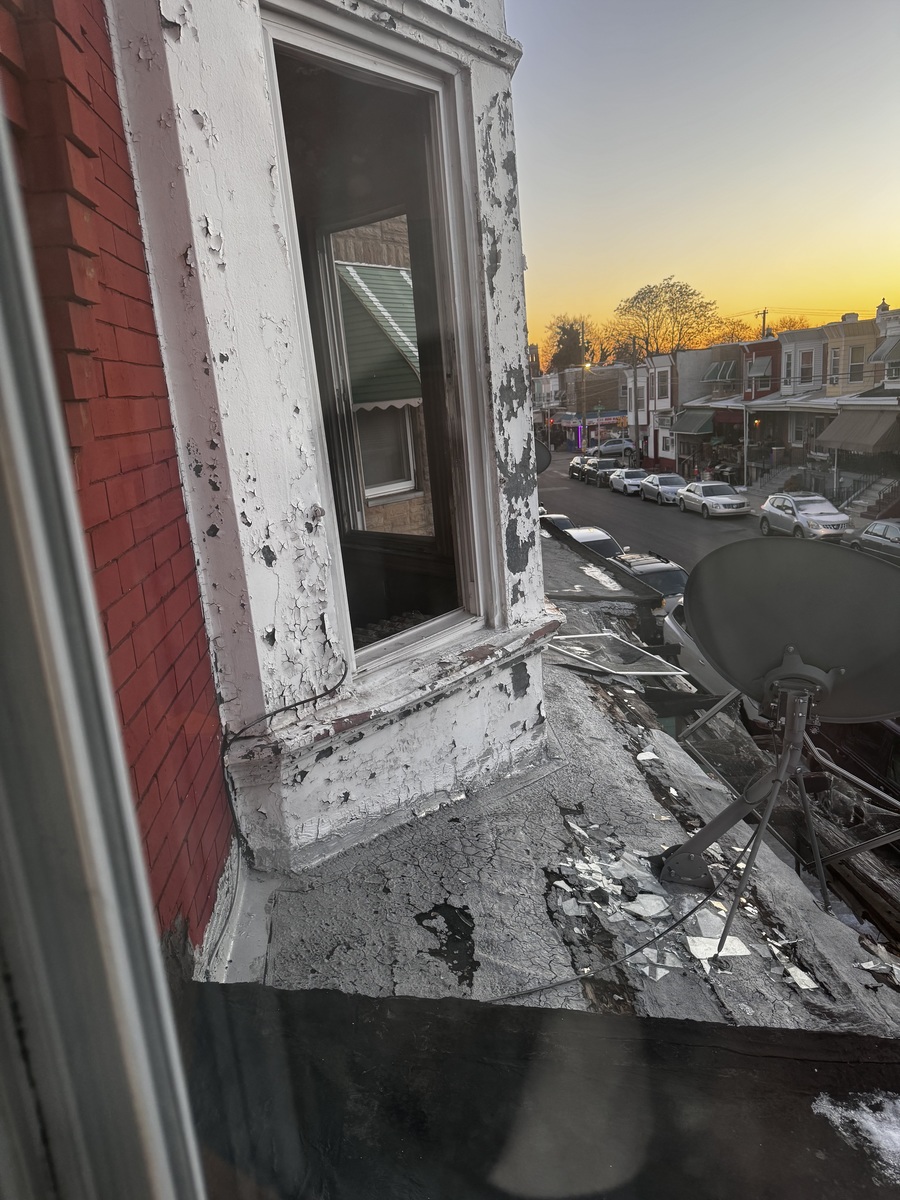 Photographic documentation of the work as submitted to the city's 311 record.