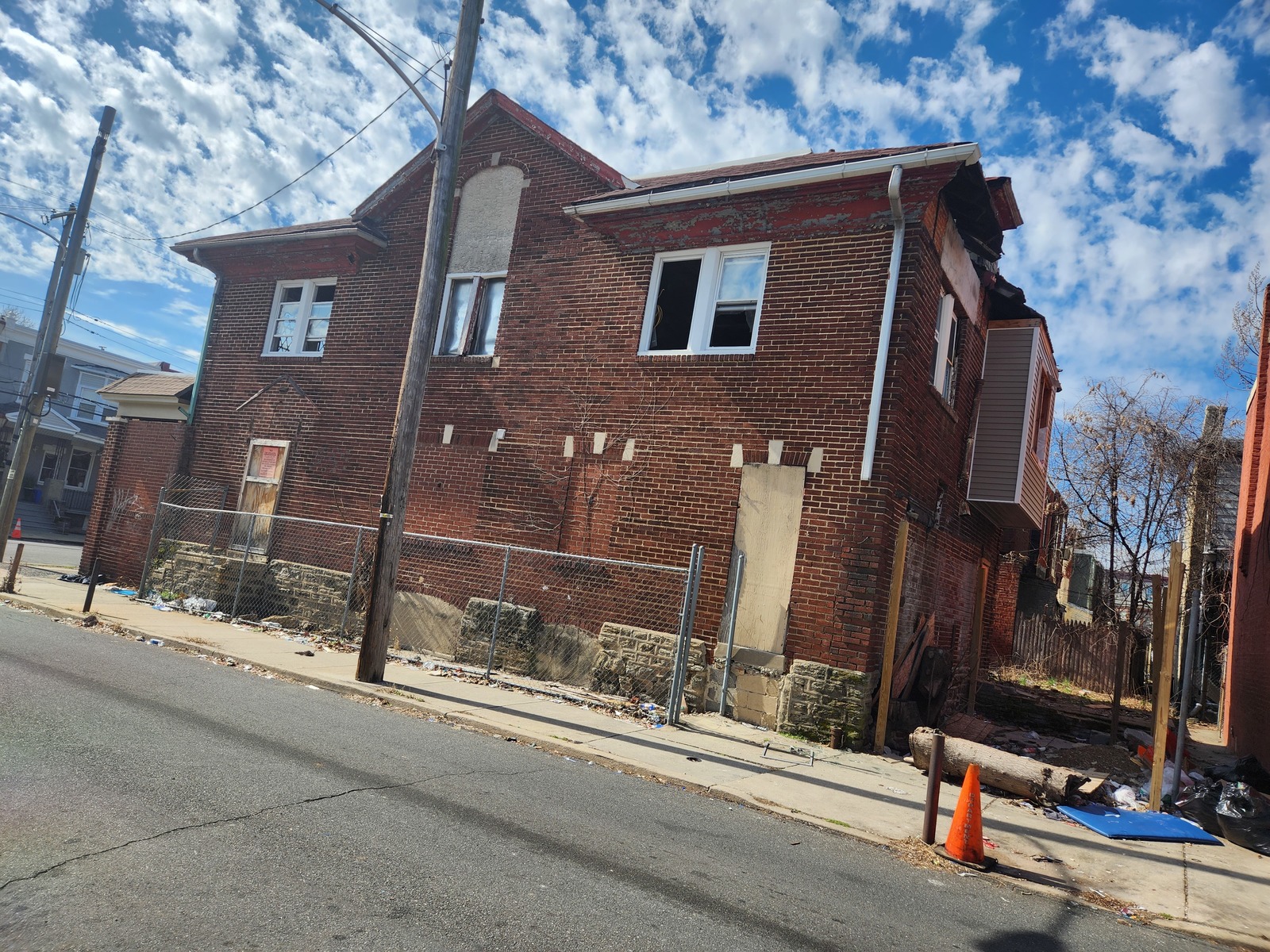 Photographic documentation of the work as submitted to the city's 311 record.