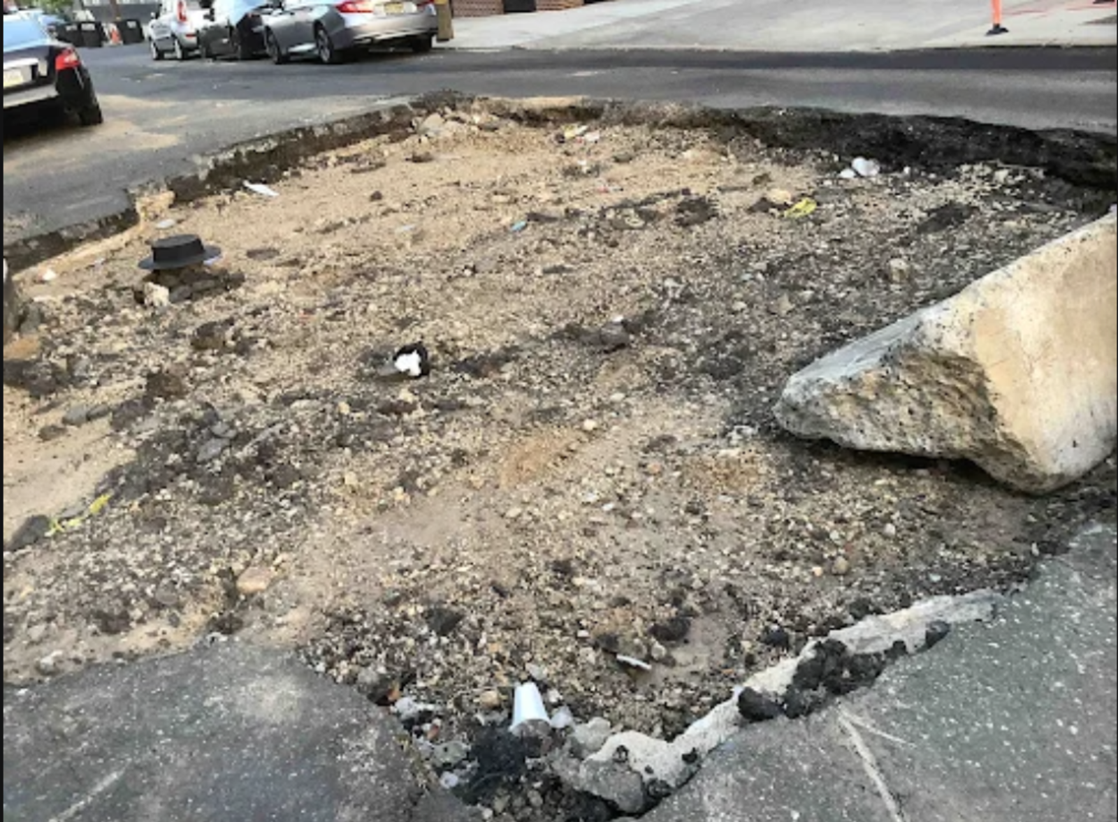 Photographic documentation of the work as submitted to the city's 311 record.