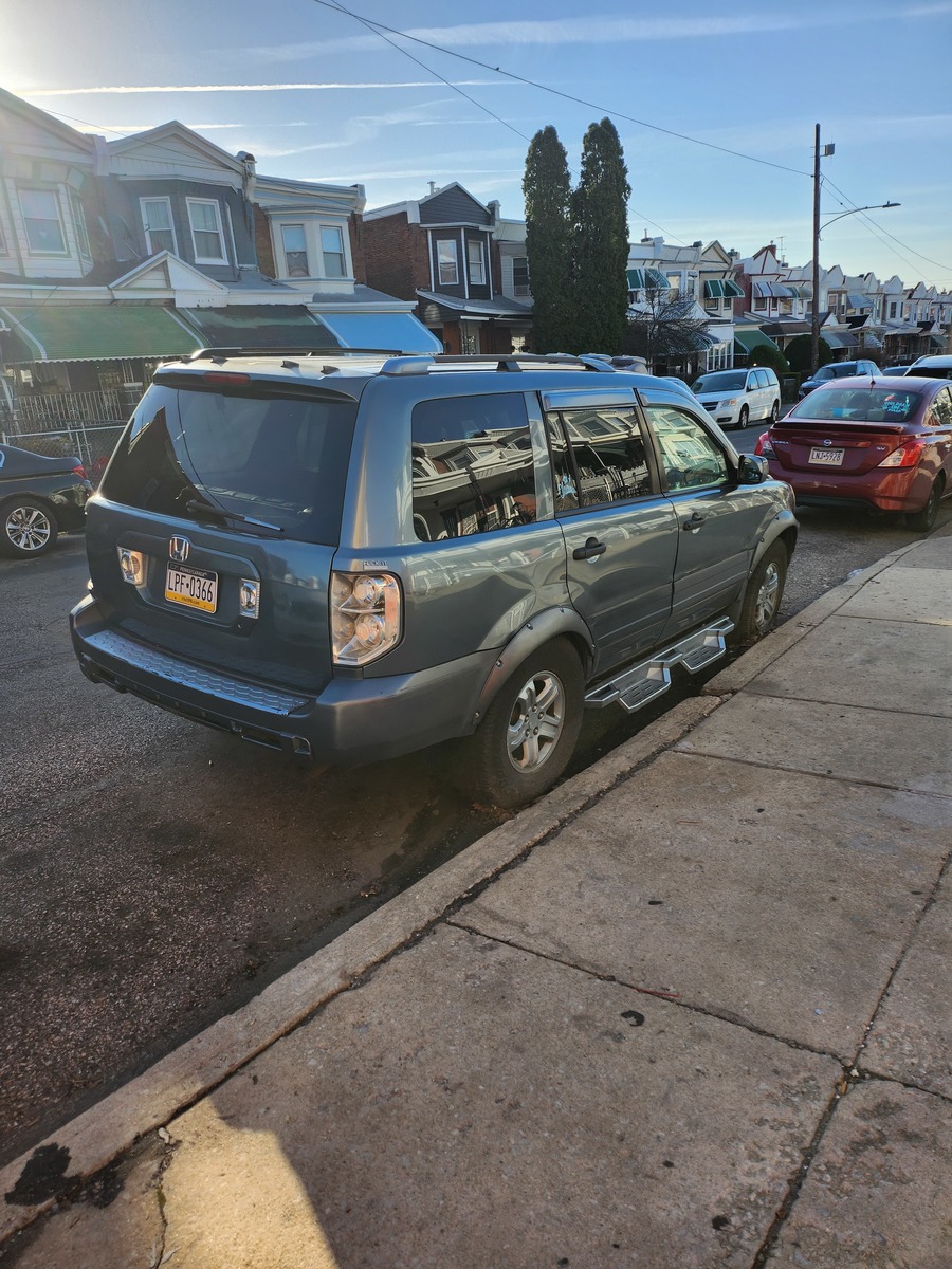 Photographic documentation of the work as submitted to the city's 311 record.