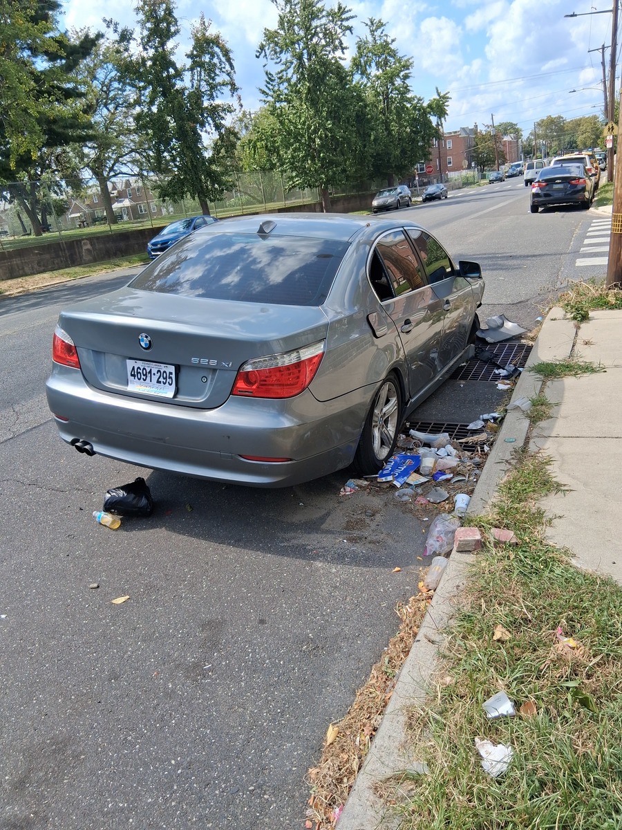 Photographic documentation of the work as submitted to the city's 311 record.