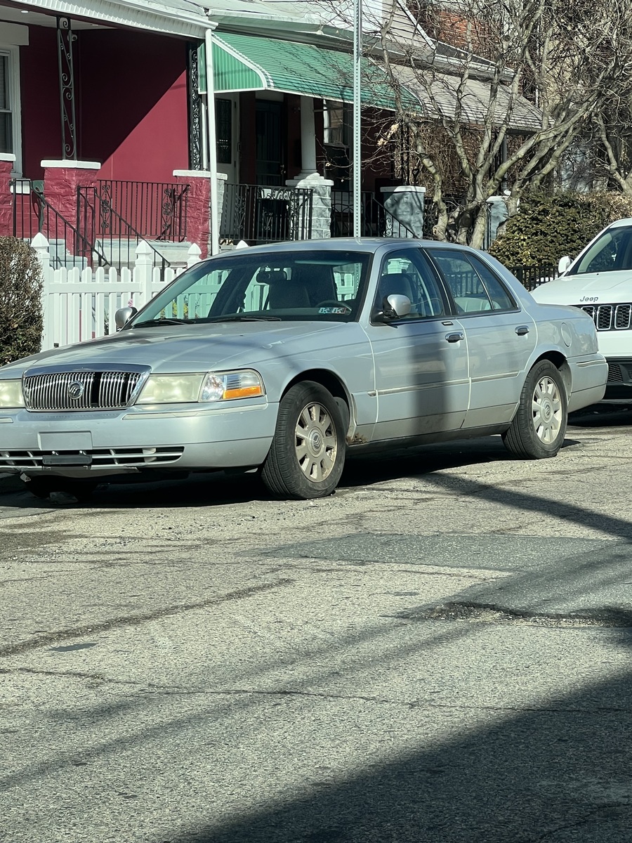 Photographic documentation of the work as submitted to the city's 311 record.