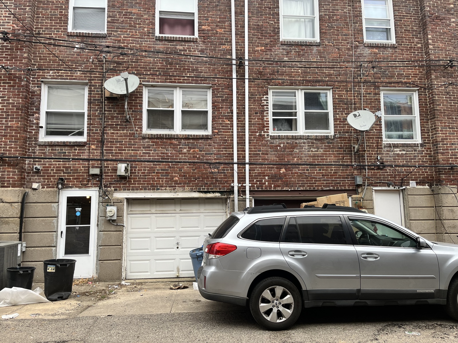 Photographic documentation of the work as submitted to the city's 311 record.