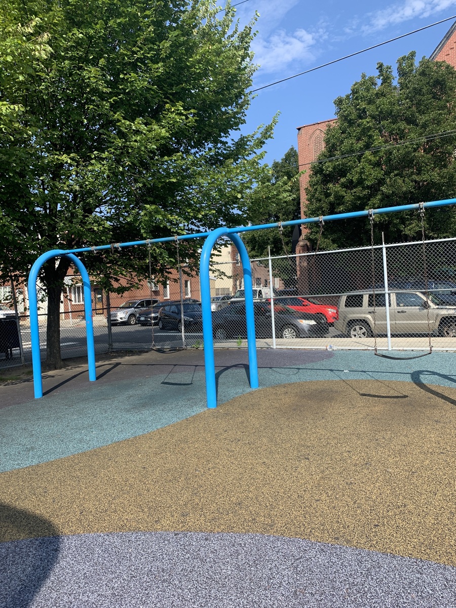 Photographic documentation of the work as submitted to the city's 311 record.