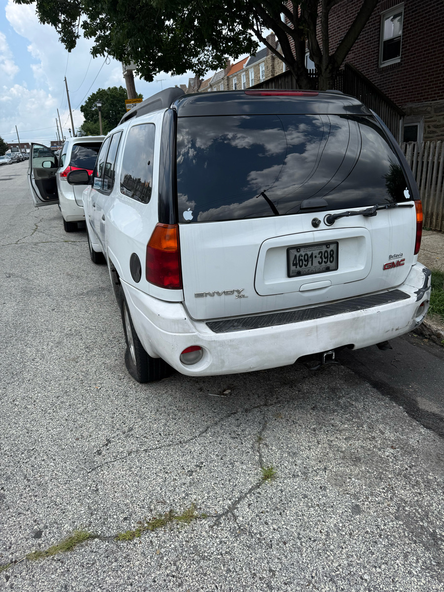 Photographic documentation of the work as submitted to the city's 311 record.