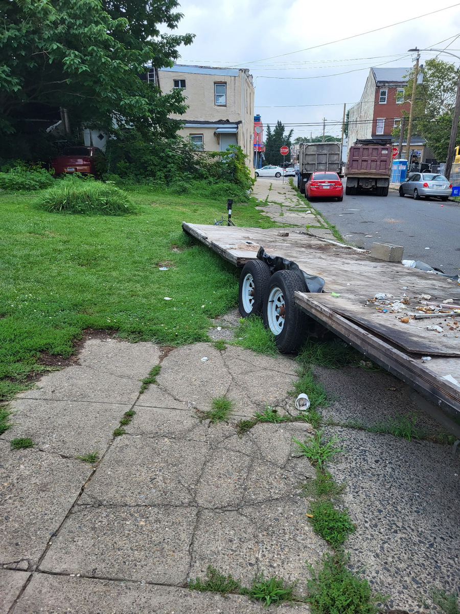 Photographic documentation of the work as submitted to the city's 311 record.