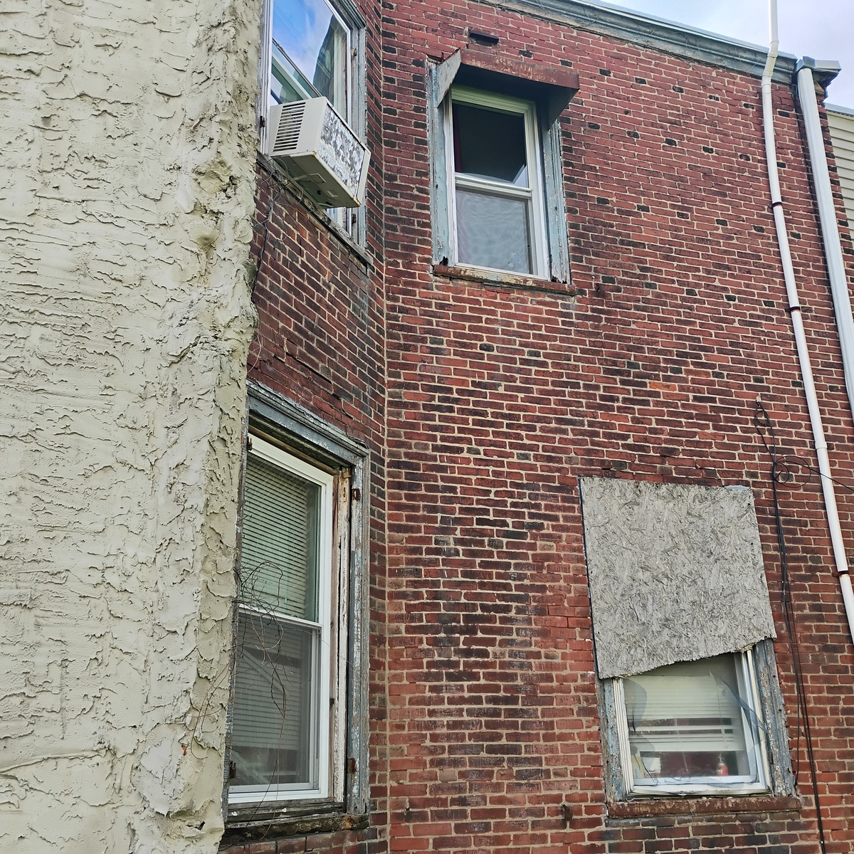 Photographic documentation of the work as submitted to the city's 311 record.