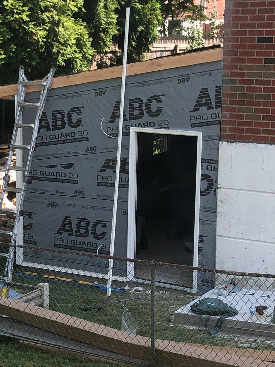 Photographic documentation of the work as submitted to the city's 311 record.
