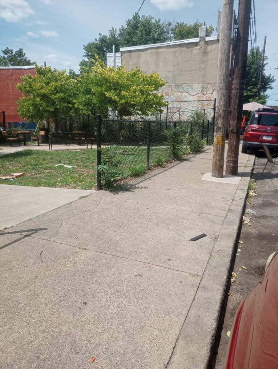 Photographic documentation of the work as submitted to the city's 311 record.