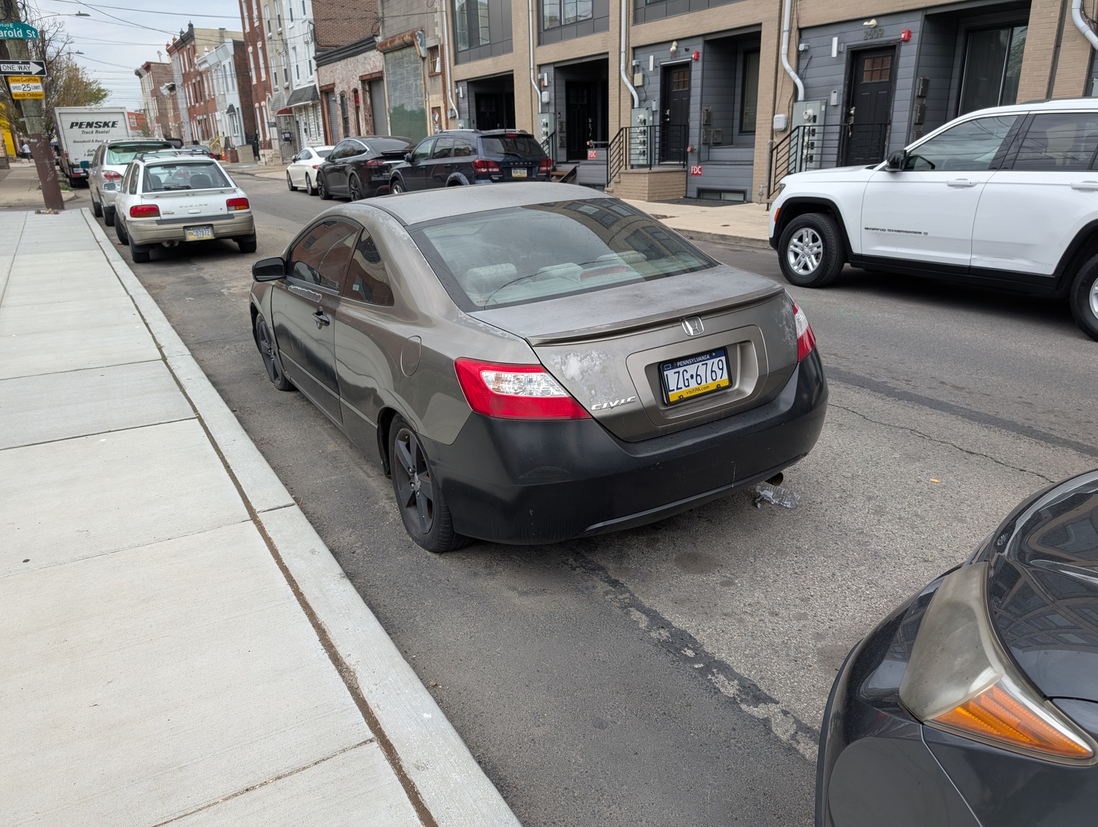 Photographic documentation of the work as submitted to the city's 311 record.