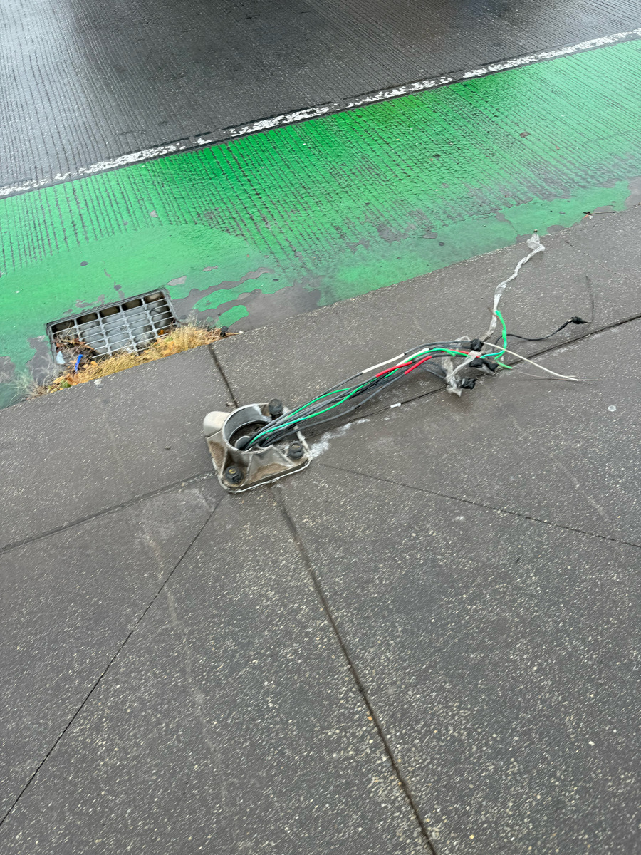 Photographic documentation of the work as submitted to the city's 311 record.