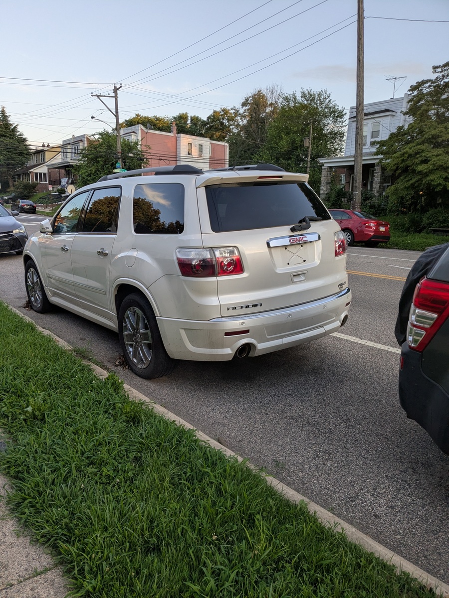 Photographic documentation of the work as submitted to the city's 311 record.