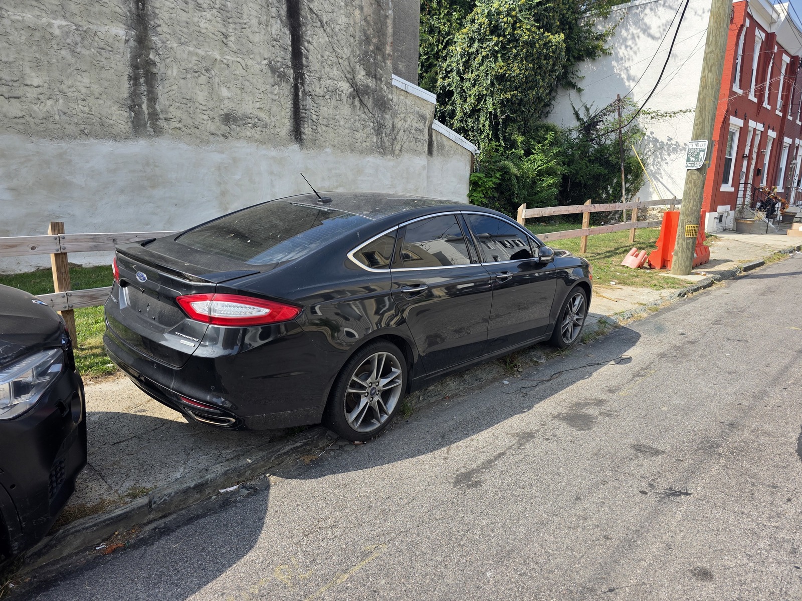 Photographic documentation of the work as submitted to the city's 311 record.