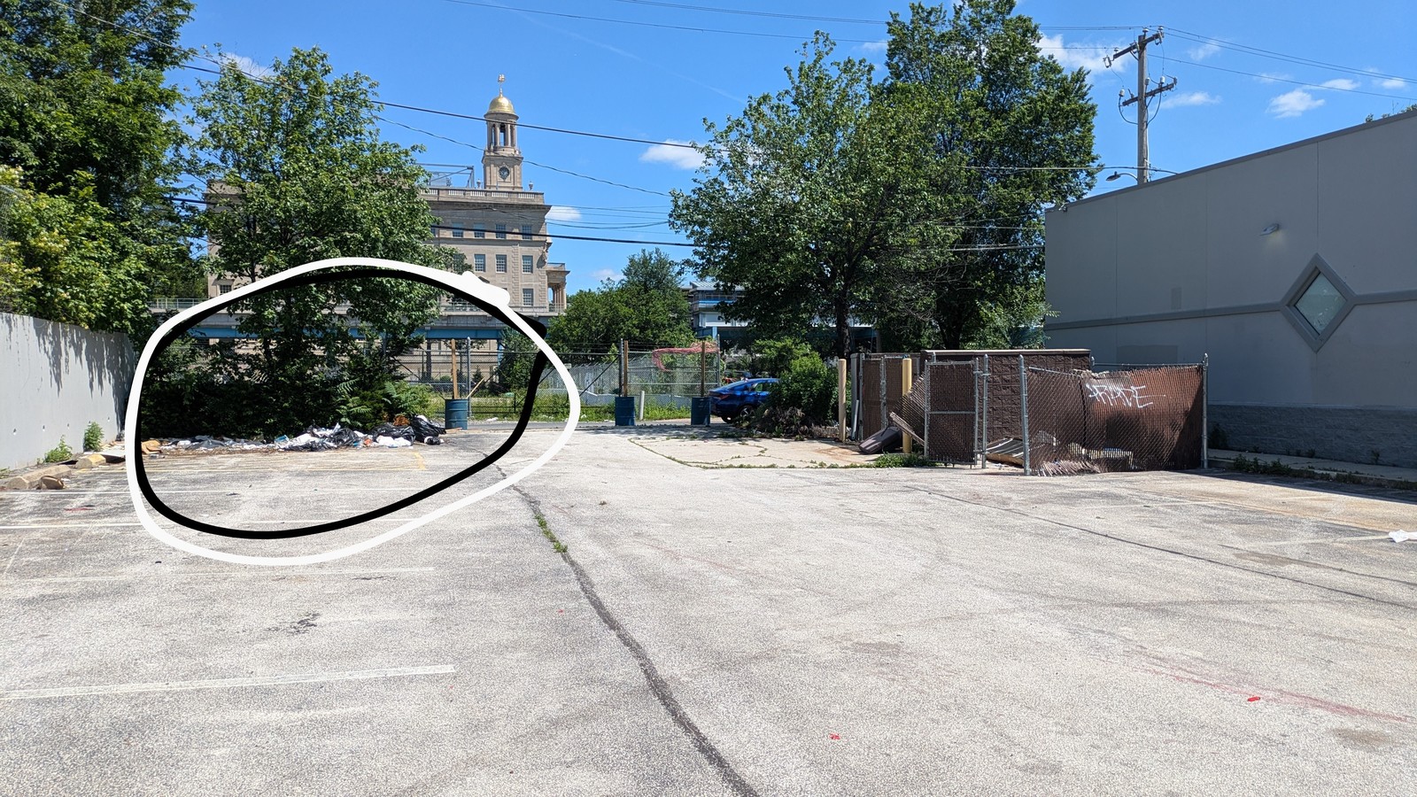 Photographic documentation of the work as submitted to the city's 311 record.