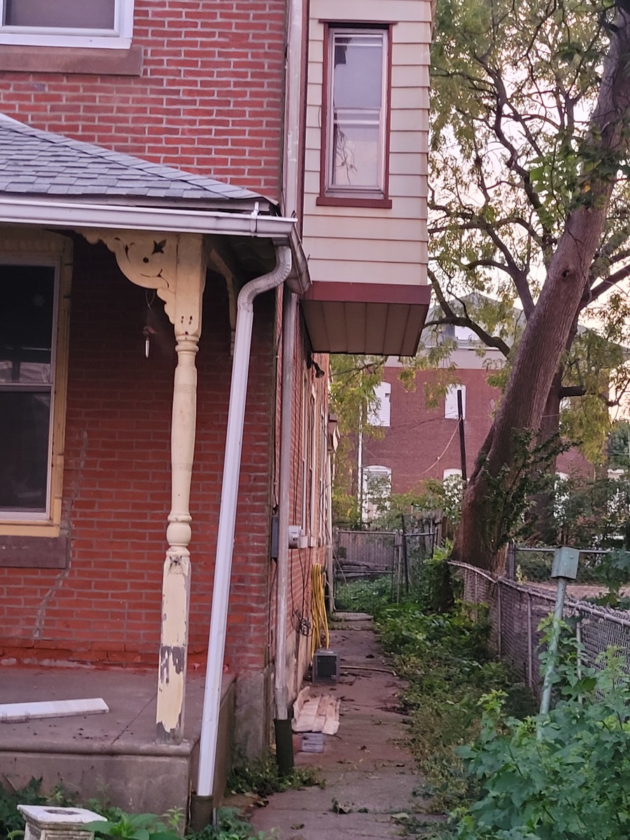 Photographic documentation of the work as submitted to the city's 311 record.