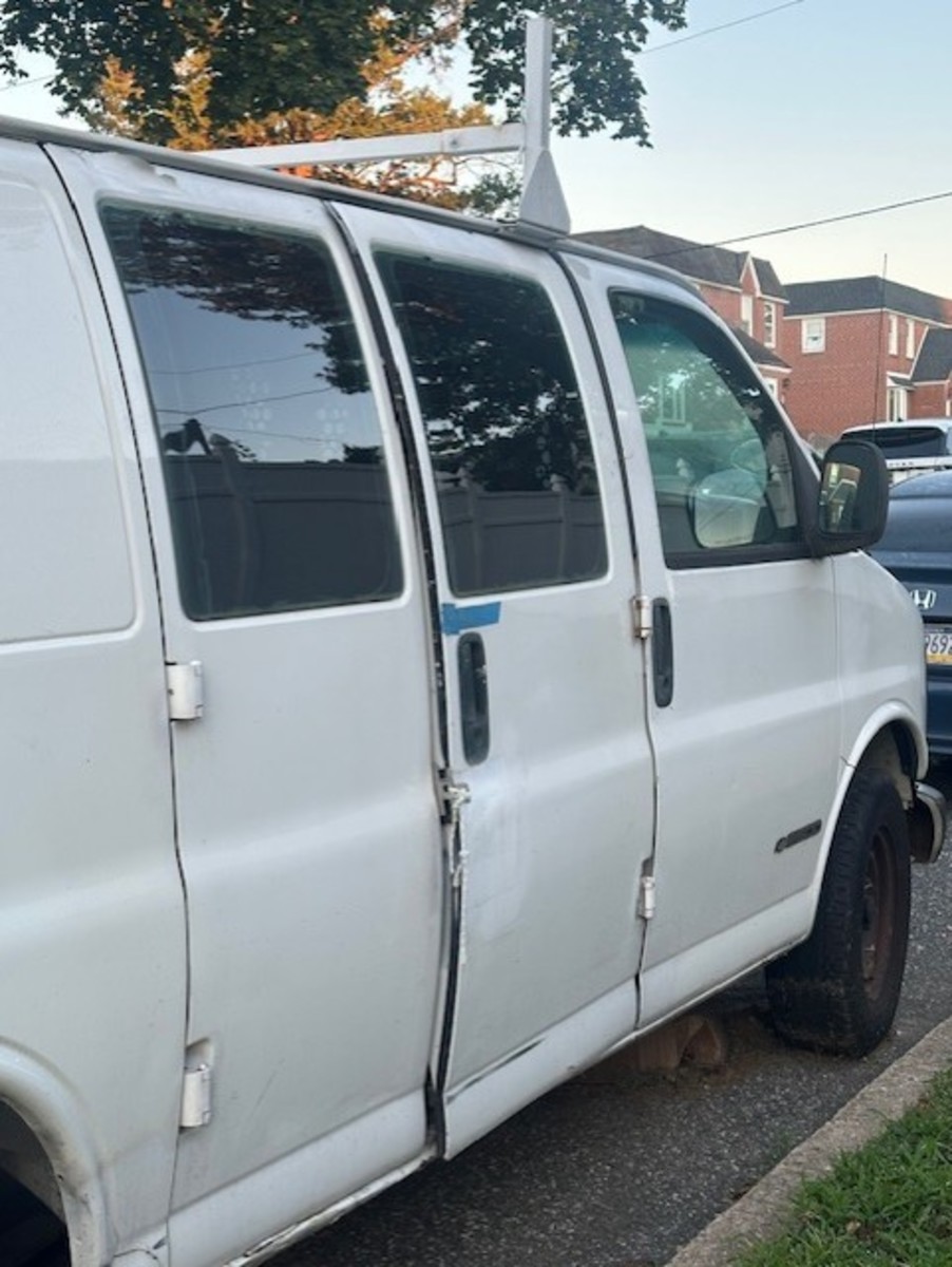 Photographic documentation of the work as submitted to the city's 311 record.