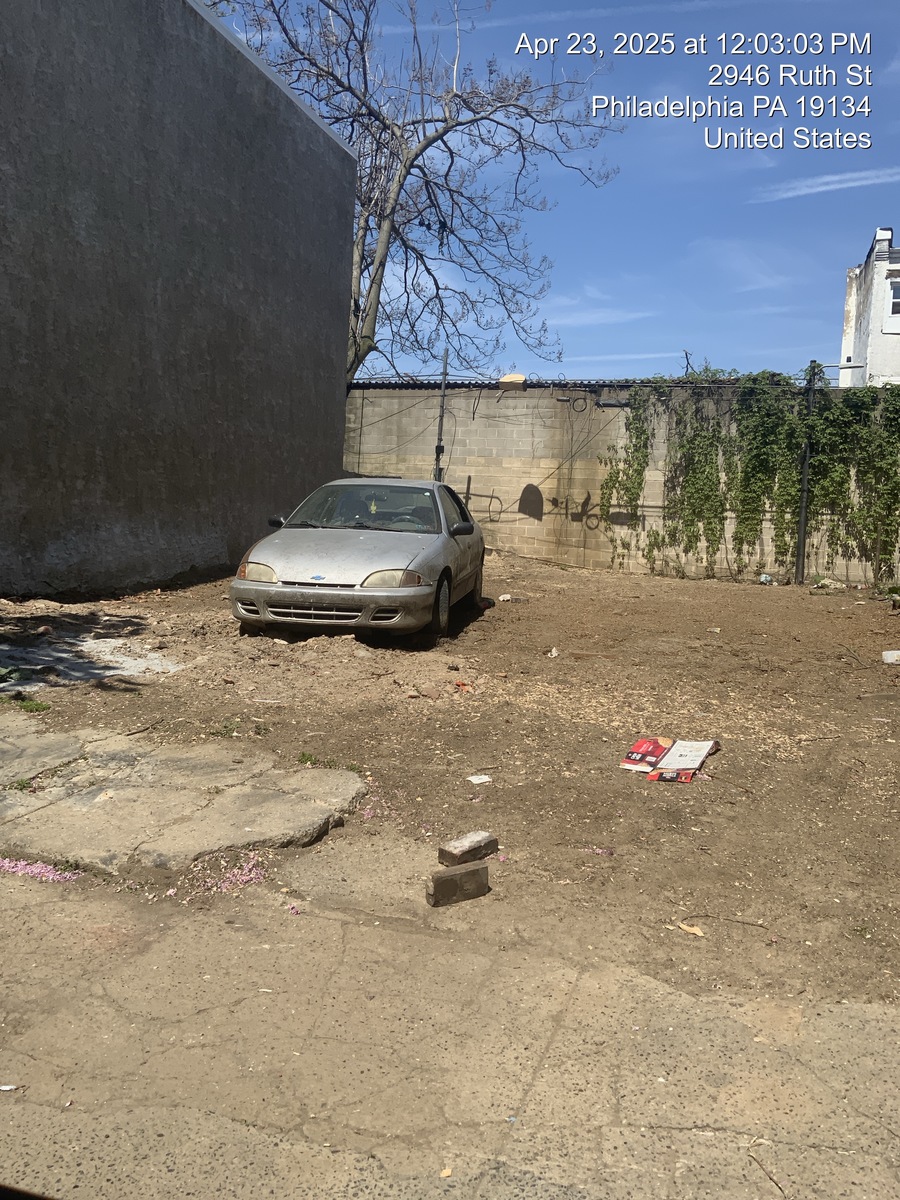 Photographic documentation of the work as submitted to the city's 311 record.