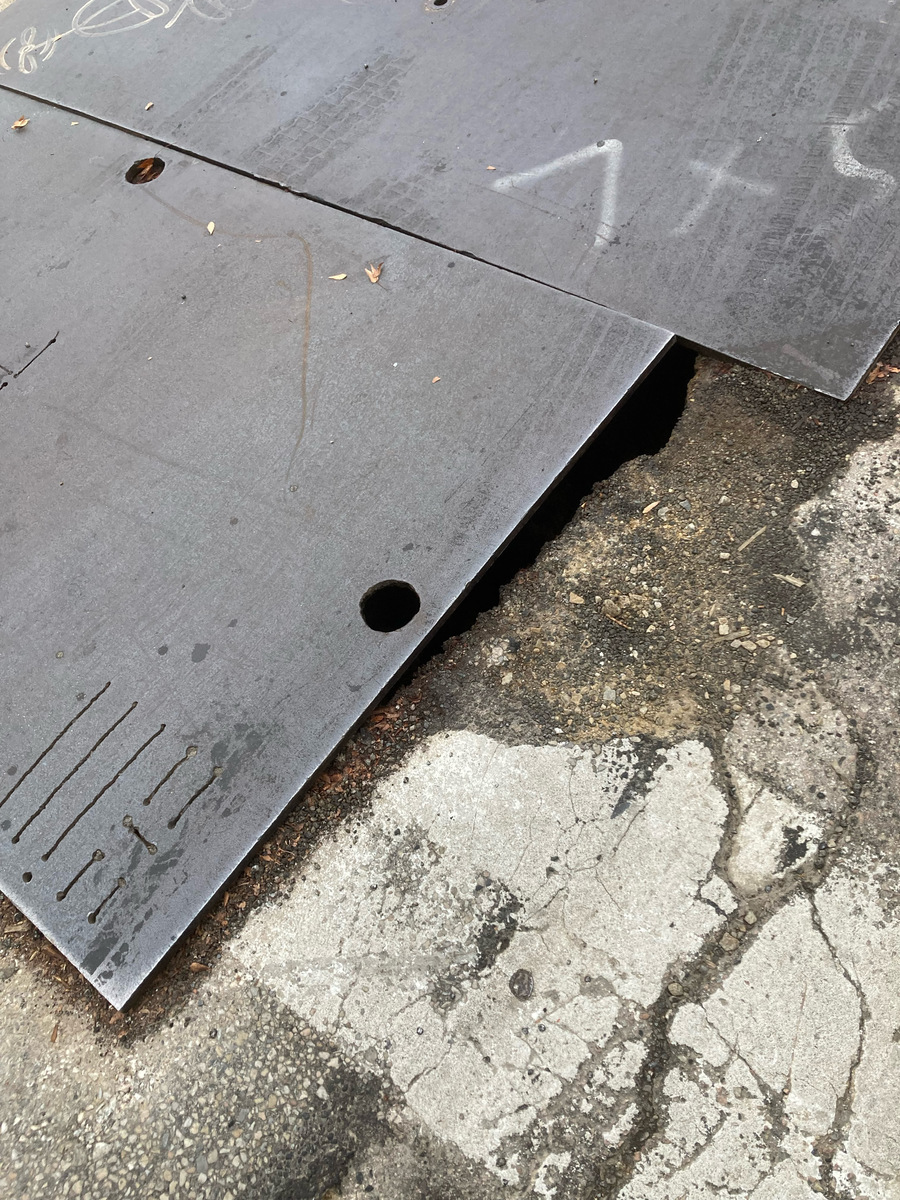 Photographic documentation of the work as submitted to the city's 311 record.