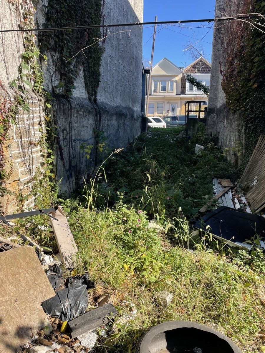 Photographic documentation of the work as submitted to the city's 311 record.
