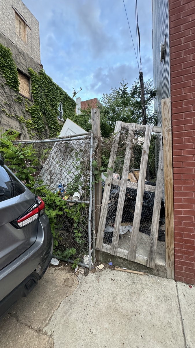 Photographic documentation of the work as submitted to the city's 311 record.