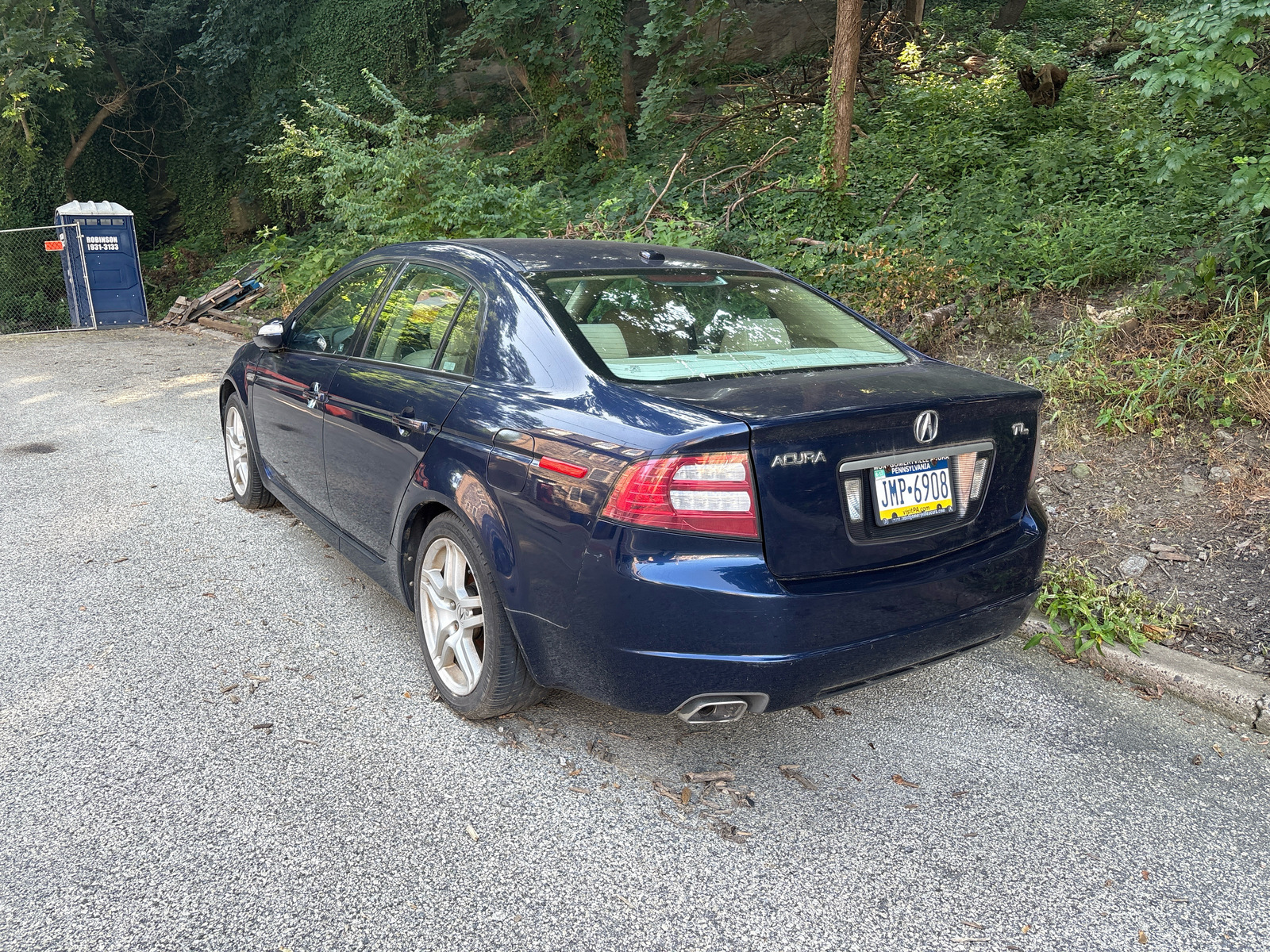 Photographic documentation of the work as submitted to the city's 311 record.