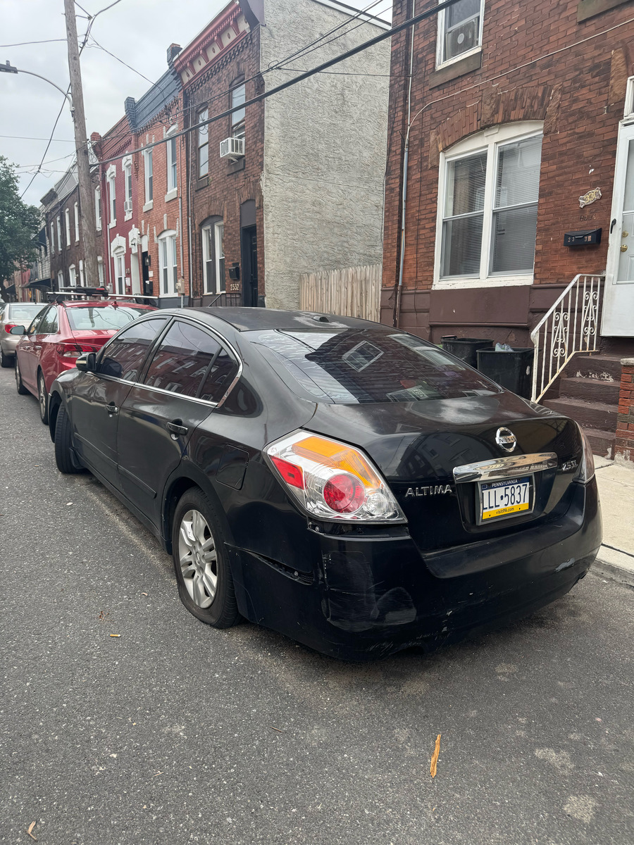 Photographic documentation of the work as submitted to the city's 311 record.