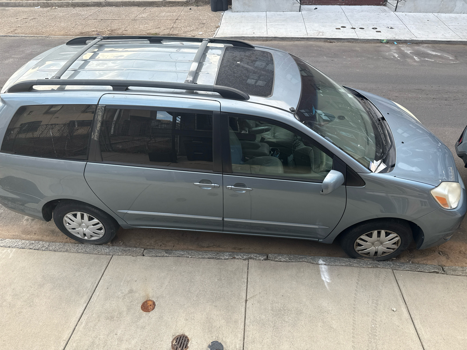 Photographic documentation of the work as submitted to the city's 311 record.