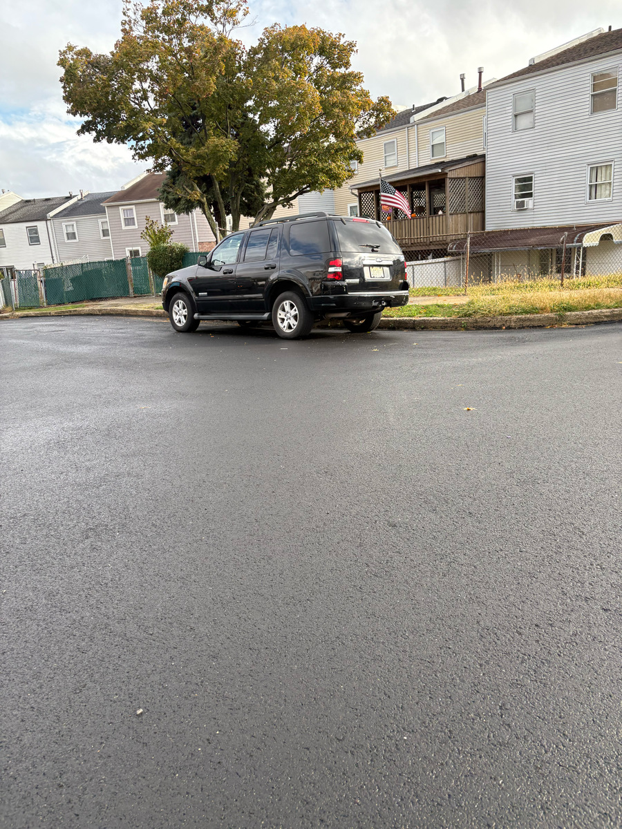 Photographic documentation of the work as submitted to the city's 311 record.