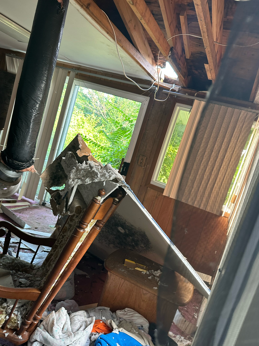 Photographic documentation of the work as submitted to the city's 311 record.